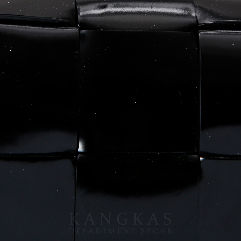 BOTTEGA VENETA(USED)보테가베네타 패딩 카세트 백